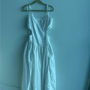 Abercrombie & Fitch XS White Cut Out Maxi Dress